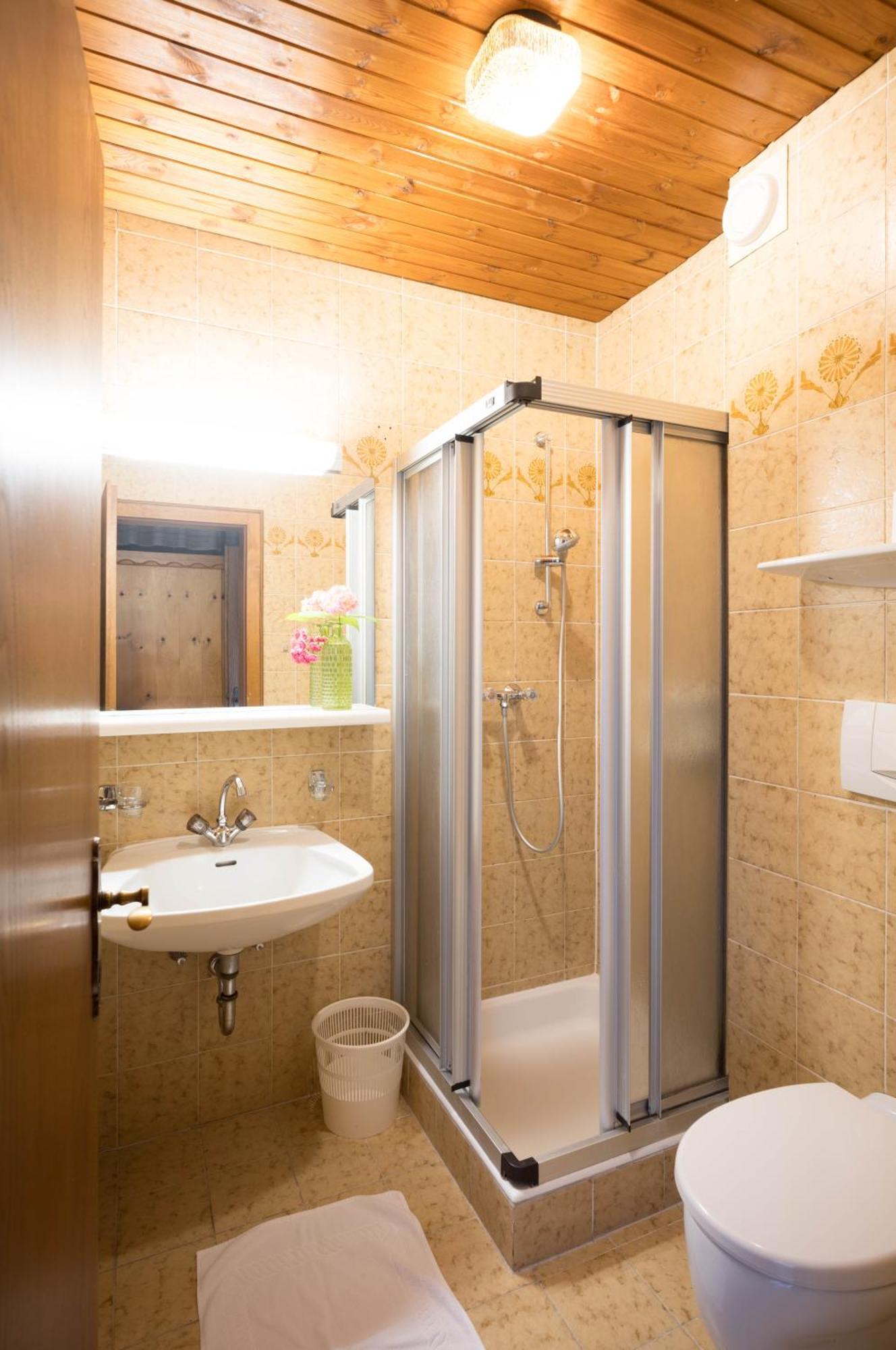 Waldpension Putz Berg im Drautal Kamer foto